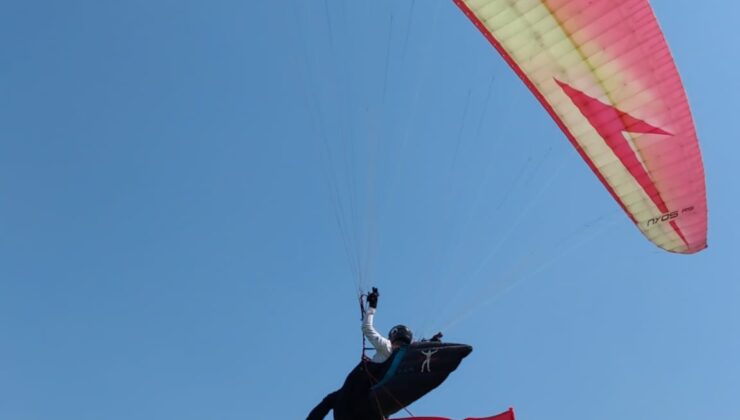 ZAFERİN 100. YILI ANISINA 100 ATLAYIŞ GERÇEKLEŞTİRİLDİ