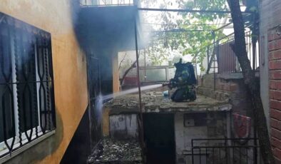 Yangın ev ve işyerini küle döndürdü