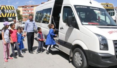 DENİZLİ’DE OKUL SERVİSLERİ ÜCRETLERİ YENİLENDİ