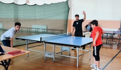 OSB 4. GELENEKSEL MASA TENİSİ TURNUVASI DEVAM EDİYOR