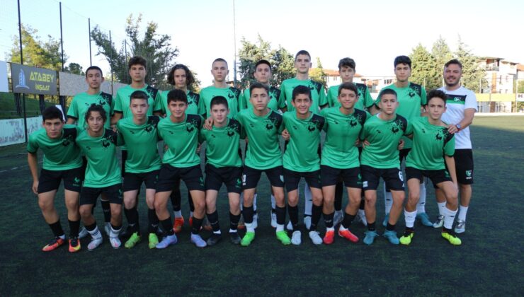 Minik horozlar yeni sezona odaklandı