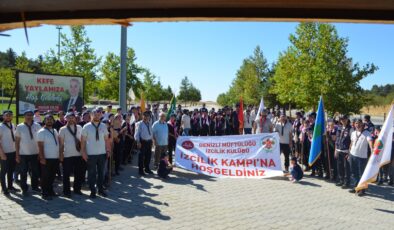 GENÇ İZCİLER, KAMPTA BULUŞTU