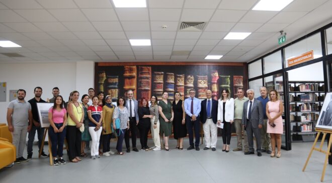 Merhum Başbakan Adnan Menderes Resim ve Kitap Sergisi açıldı