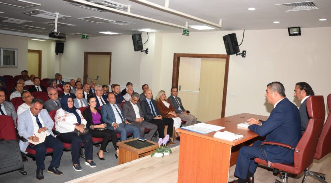 LİSE MÜDÜRLERİ BİR ARAYA GELDİ