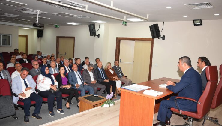 LİSE MÜDÜRLERİ BİR ARAYA GELDİ