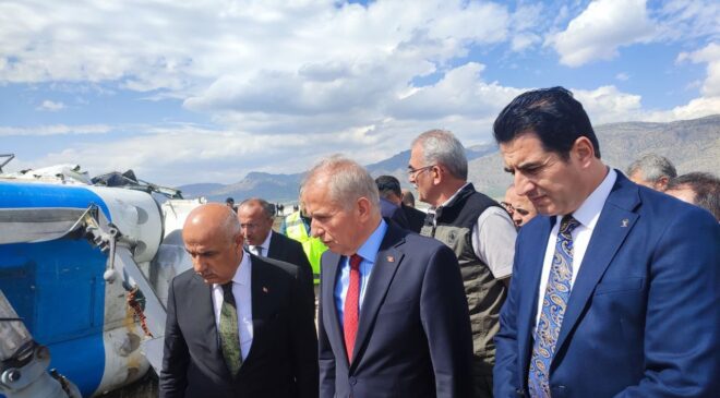 Bakan Kirişci helikopter enkazında incelemelerde bulundu