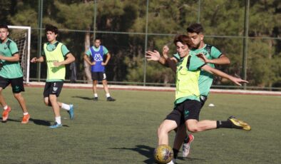 GENÇ HOROZLARDA HEDEF 3 PUAN