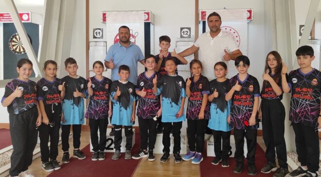 DENİZLİLİ DARTÇILAR DERECEYİ KAPTIRMADI