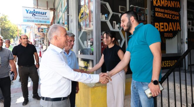 BÜYÜKŞEHİR’İN ASFALT MESAİSİ SÜRÜYOR