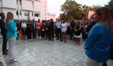 DEFSAD TOZU DUMANA KATTI