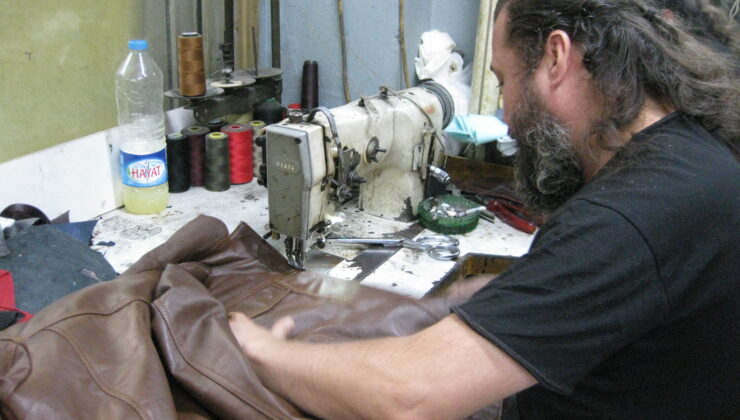 DERİLERE HAYAT VERİYOR