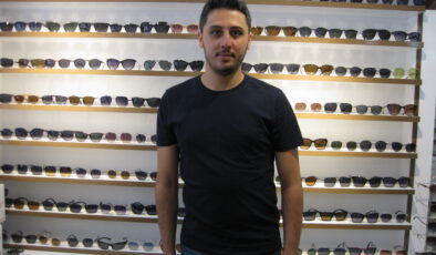 GÜNEŞ GÖZLÜKLERİNE DİKKAT!