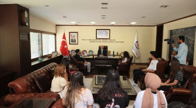 UMUT VE BAŞARININ ADRESİ EĞİTİM İÇİN EL ELE