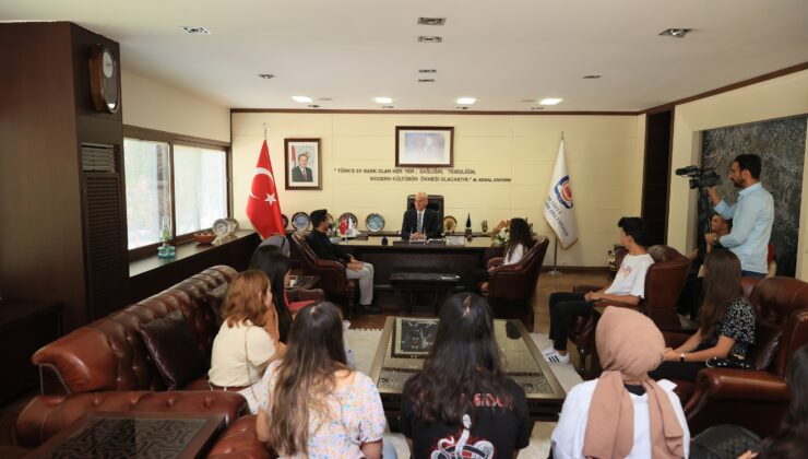 UMUT VE BAŞARININ ADRESİ EĞİTİM İÇİN EL ELE