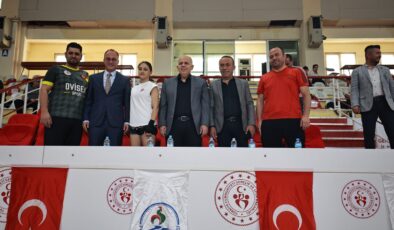 KİCK BOKS HEYECANI YAŞANDI