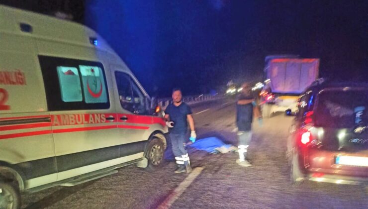 YAŞLI ADAM KARŞIYA GEÇEMEDİ