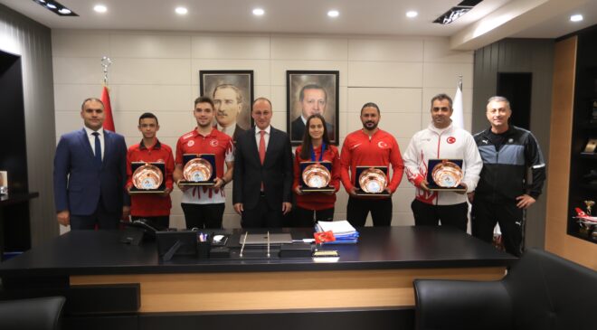 BAŞKAN ÖRKİ MİLLİ SPORCULARI AĞIRLADI