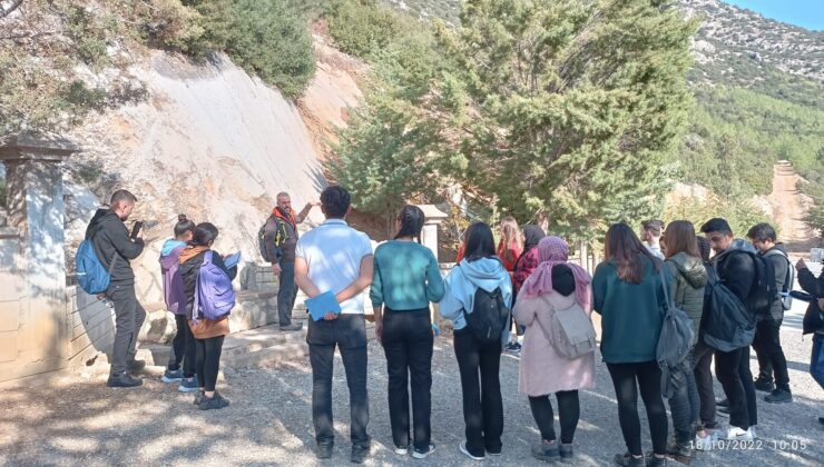 ACIPAYAM’DA ARAZİ ÇALIŞMASI GERÇEKLEŞTİRİLDİ