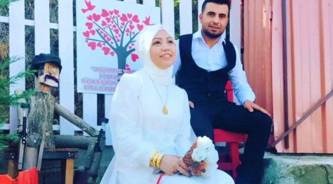 YENİ EVLİ ÇİFT AĞIR YARALANDI