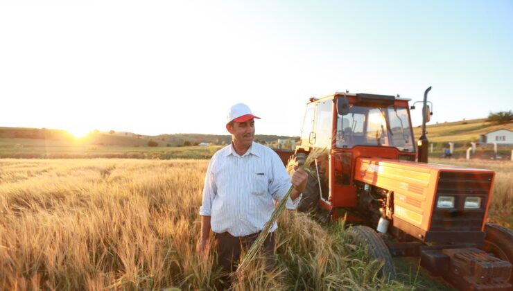 ÇİFTÇİNİN, ELEKTRİK BORCU FAİZLERİNİN YÜZDE 50’Sİ SİLİNECEK