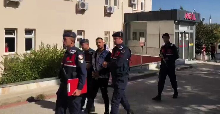 Drift attığı için kendisini uyaran dayısına kızıp, oğluna kurşun yağdırdı