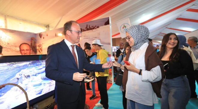 ANKARA’DA PAMUKKALE RÜZGÂRI ESİYOR