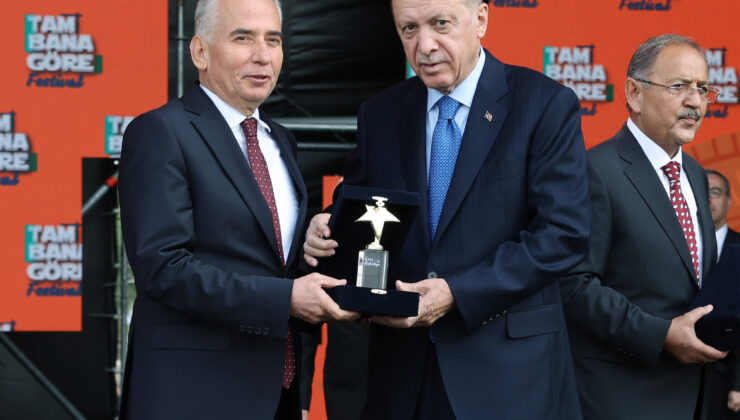 BÜYÜKŞEHİR’E “GENÇ BELEDİYE” ÖDÜLÜ