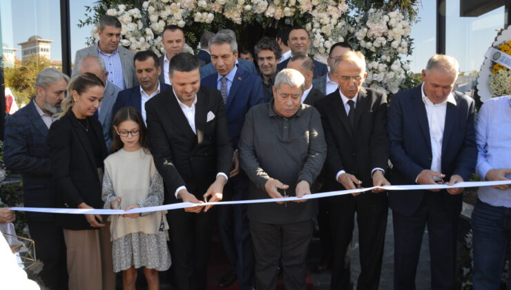 DERVİŞ KÜÇÜK SİGORTA’YA GÖRKEMLİ AÇILIŞ