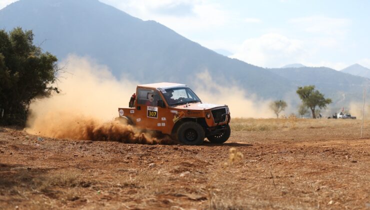 TOZU DUMANA KATTILAR