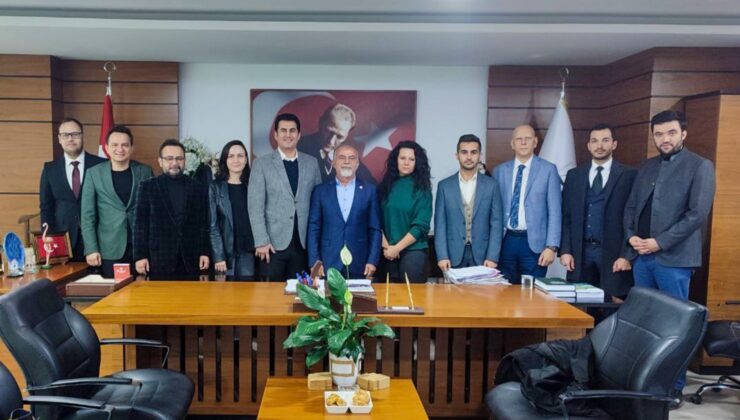 BAŞKAN GÜNGÖR’DEN DENİZLİ BAROSU’NA ZİYARET!