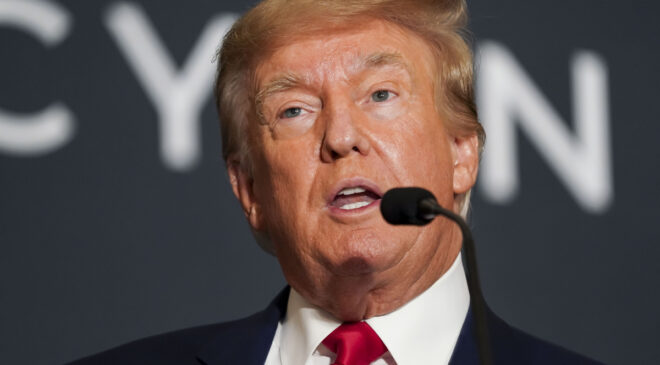 Trump, 2024 seçimlerinde yeniden aday