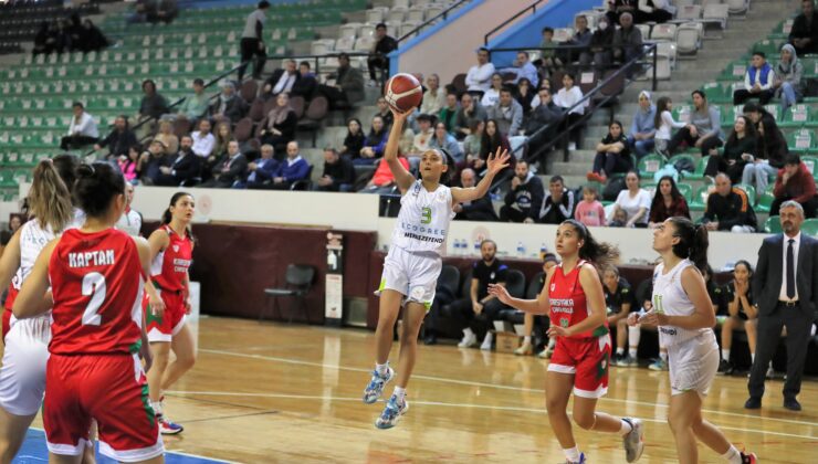 <strong>ECOGREEN MERKEZEFENDİ’NİN GENÇ KIZLARI LİGDE DOLUDİZGİN İLERLİYOR</strong>