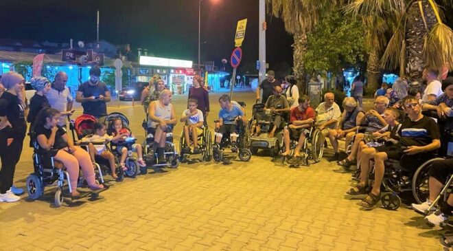 Termal sularda şifa arayan engelli aileleri, Karahayıt’ta konaklama desteği istiyor
