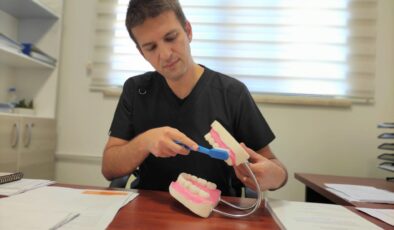 DİŞ ÇÜRÜĞÜ ÇOCUKLARIN EĞİTİMİNİ OLUMSUZ ETKİLEYEBİLİYOR