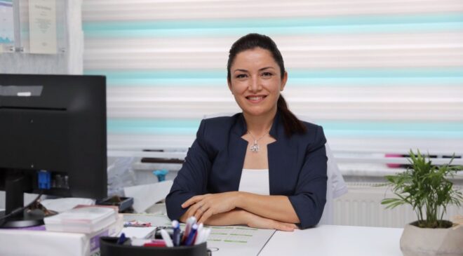 <strong>Doç. Dr. Atalay; “Lenfödem tedavi edilebilir bir hastalıktır”</strong>