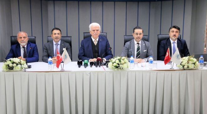 İŞ DÜNYASINA ARABULUCULUK ANLATILDI