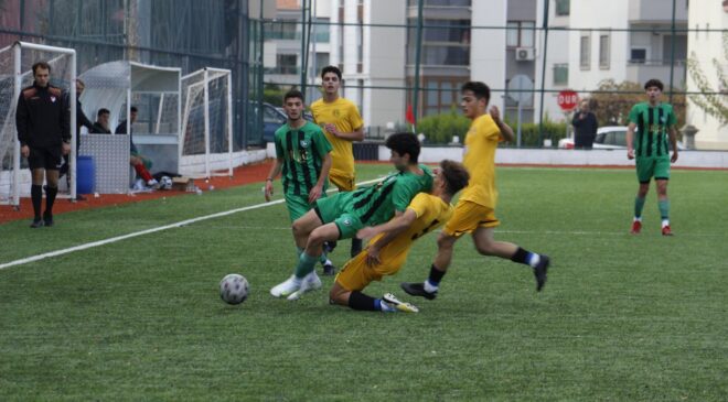 GENÇ HOROZLAR ESKİŞEHİRSPOR’U PUANSIZ GÖNDERDİ