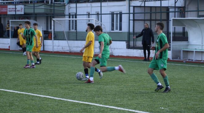 Genç horozlar Eskişehirspor’u puansız gönderdi