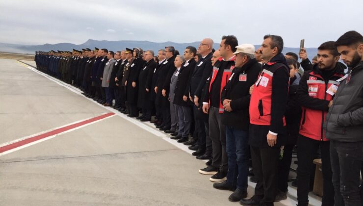 Afyonlu şehidin naaşı Denizli’ye ulaştı