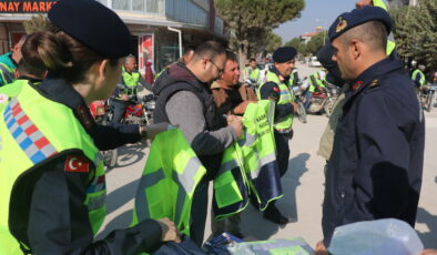 “REFLEKTİF YELEK GİY, GÖRÜNÜR OL”