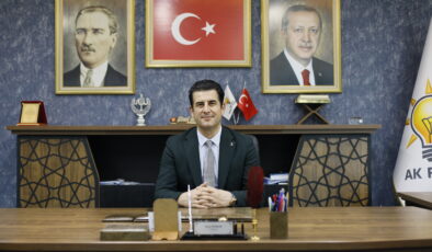 BAŞKAN GÜNGÖR: KUTLU VASİYETİ TERTEMİZ MİLLET VİCDANINDA BAYRAK GİBİ DALGALANMAKTADIR