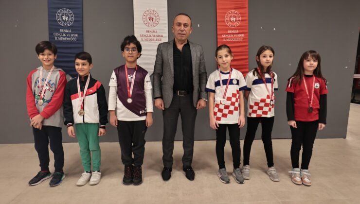 SATRANÇ’TA MADALYALAR SAHİPLERİNİ BULDU