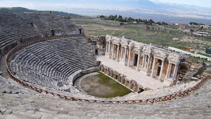 MÜZE VE ÖRENYERLERİNE SAAT AYARI