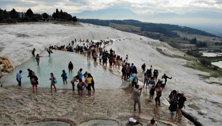 PAMUKKALE’DE 2 MİLYON HEDEFİNE GÜNLER KALDI