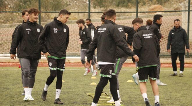 <strong>Yeşilçınar deplasmanda kaybedilen iki puana üzülüyor</strong>