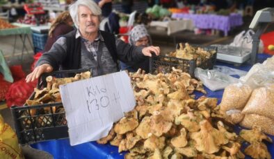 ÇINTAR SATICISINDAN İLGİNÇ ETİKET