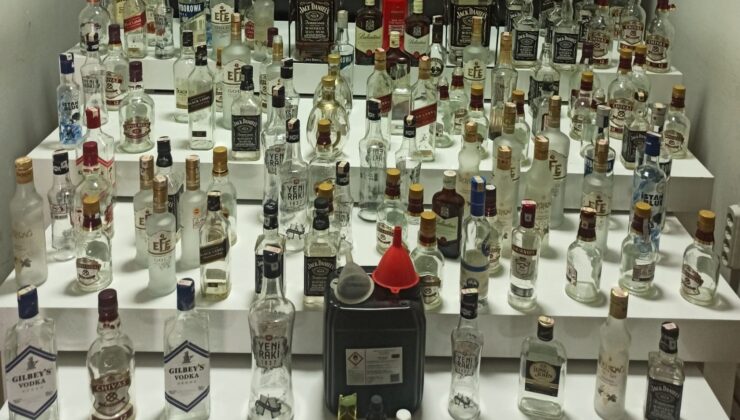 Yılbaşı öncesi piyasaya kaçak alkol sürmeye çalışan 8 şüpheli yakalandı
