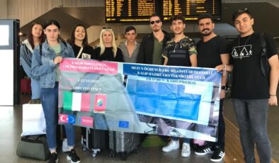 İTALYA’DAN MUTLU DÖNDÜLER