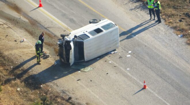Havada denetim yapan jandarmadan kazaya anında müdahale
