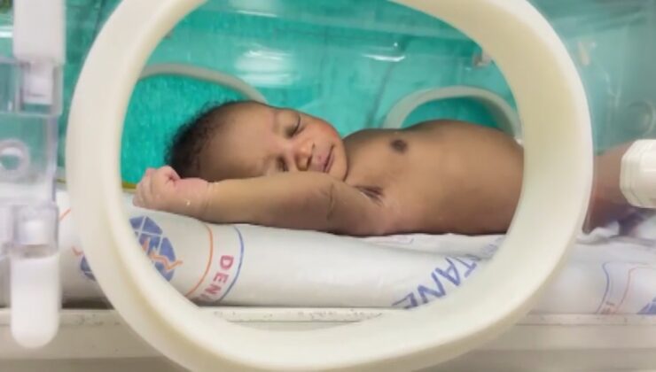 KOCASININ HASTALIĞI İÇİN GELDİĞİ TÜRKİYE’DE DOĞUM YAPTI